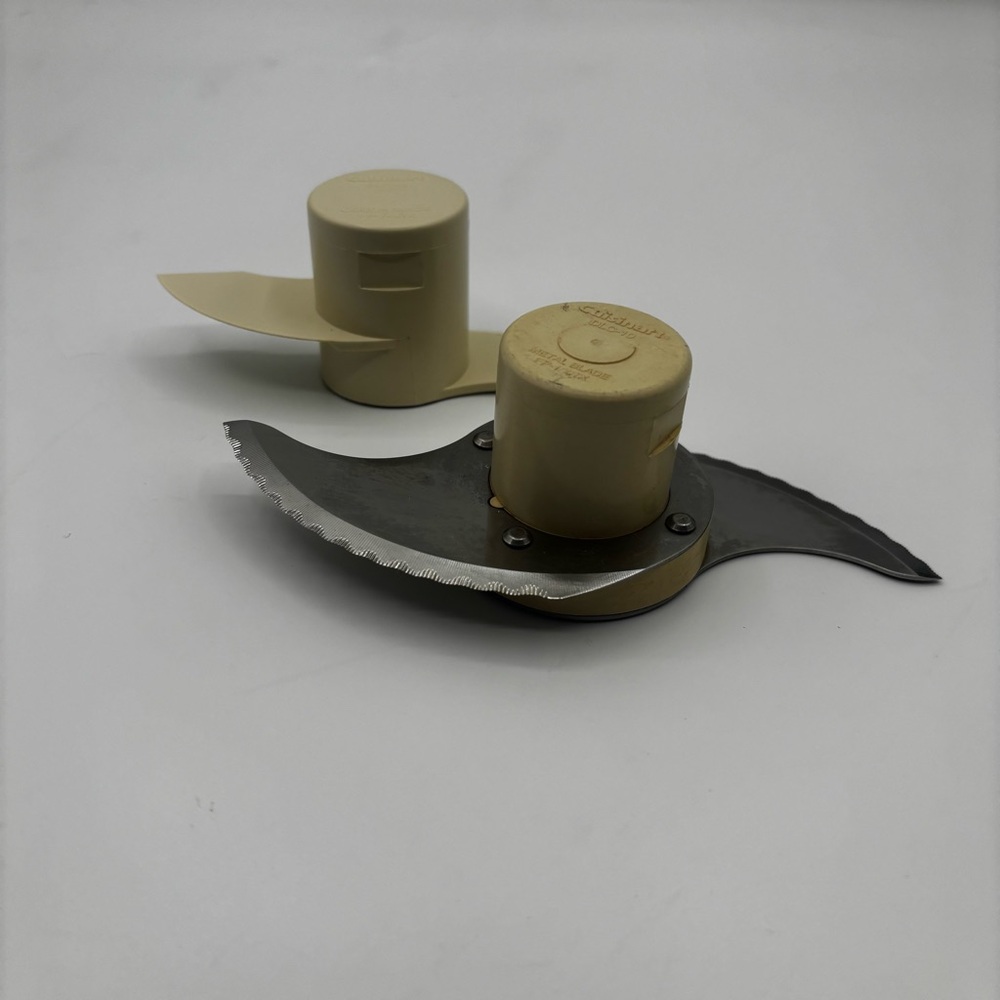 Cuisinart Food Processor DLC-10 Dough Blade FP-749TX and Metal Blade FP-100TX - Picture 2 of 7